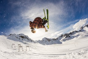 历史战役瞬间回顾：过去最经典的对决！，历史 战役